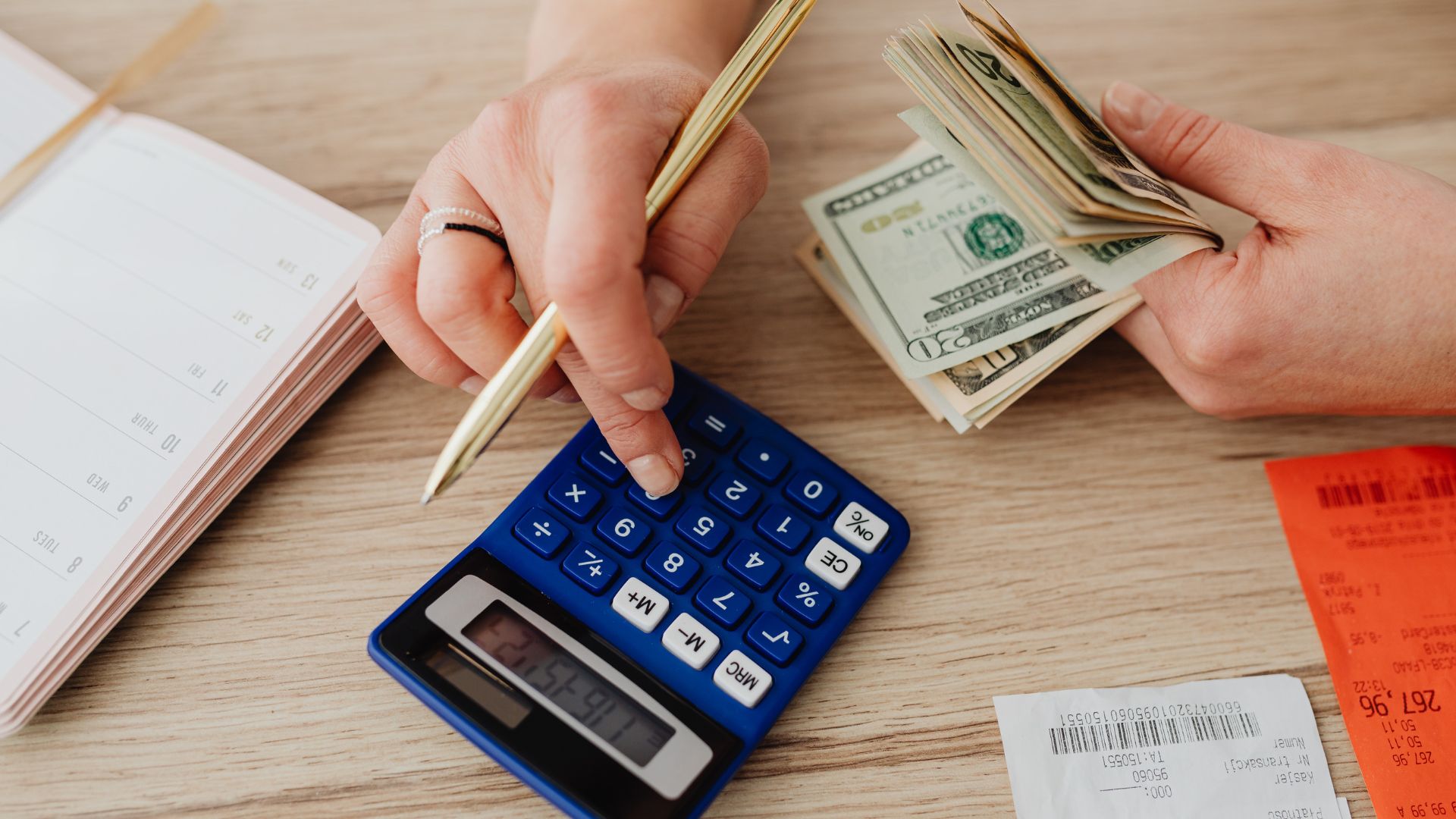 Pegará a artes gráficas alza del dólar