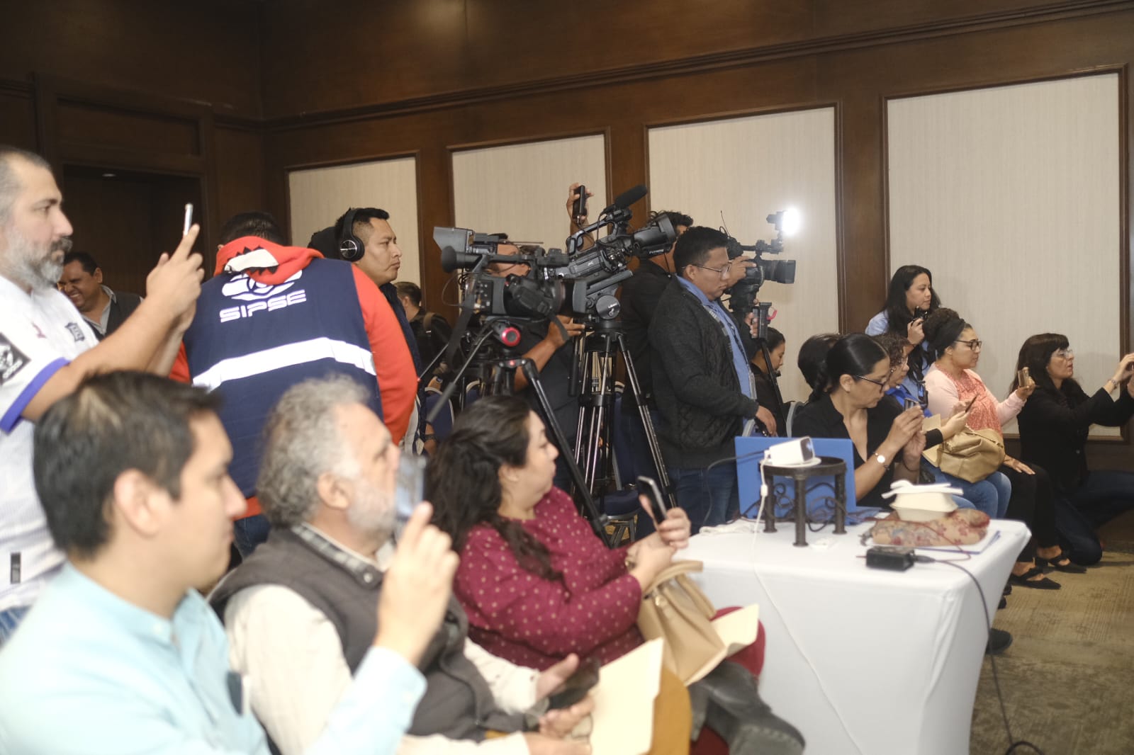 Expo Publicidad 2024 en Mérida Yucatán México los dias 23 y 24 de febrero 2024, en el Centro de Convenciones Siglo XXI. Estará abierta de las 12.00 a las 21:00 hrs.